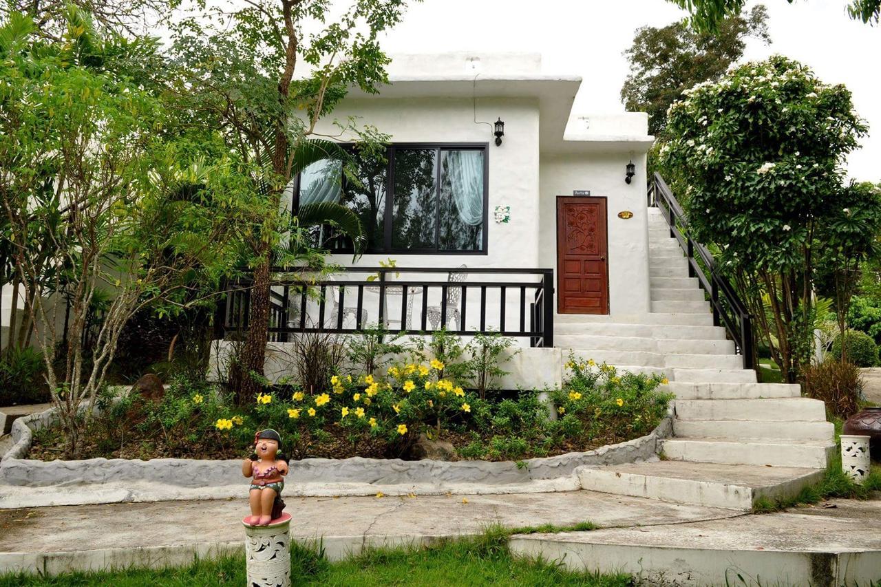 Silver Garden Resort Suan Phueng Luaran gambar