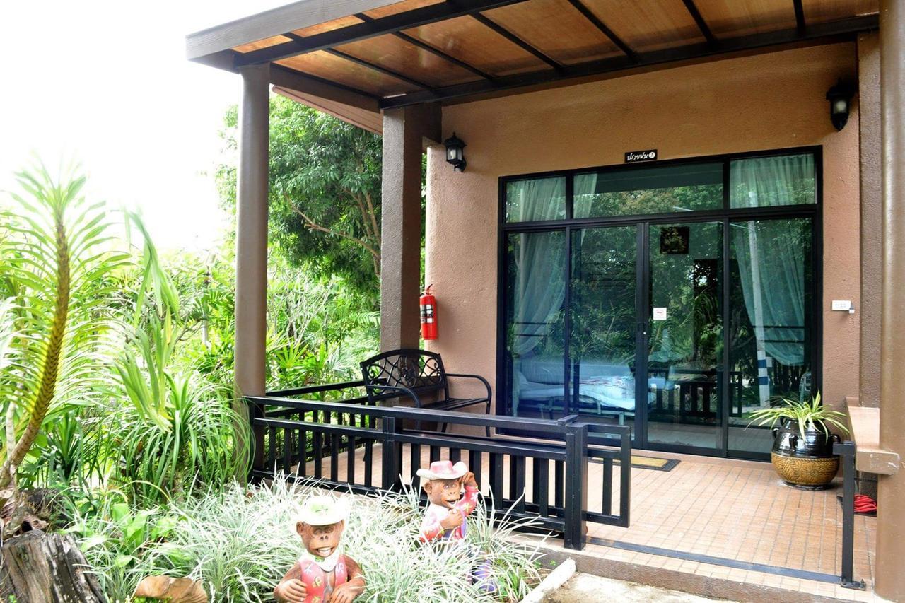 Silver Garden Resort Suan Phueng Luaran gambar