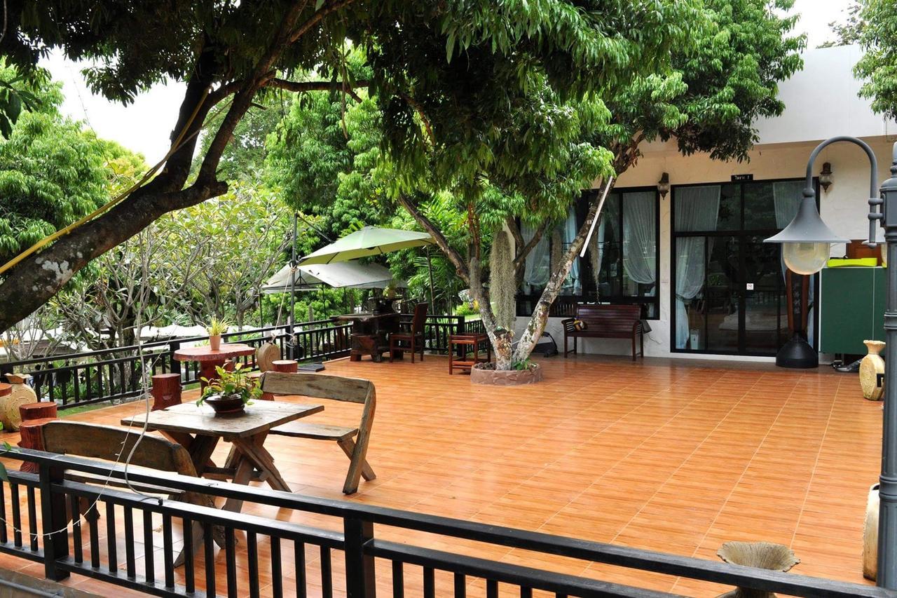 Silver Garden Resort Suan Phueng Luaran gambar
